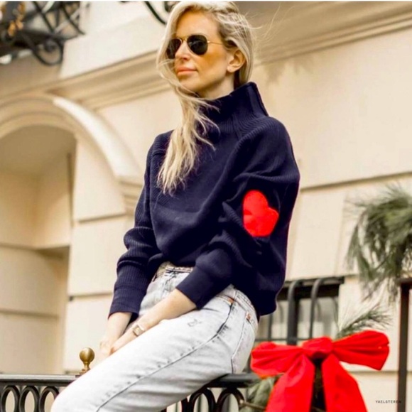 Chicwish Heart Sweater - Picture 1 of 6